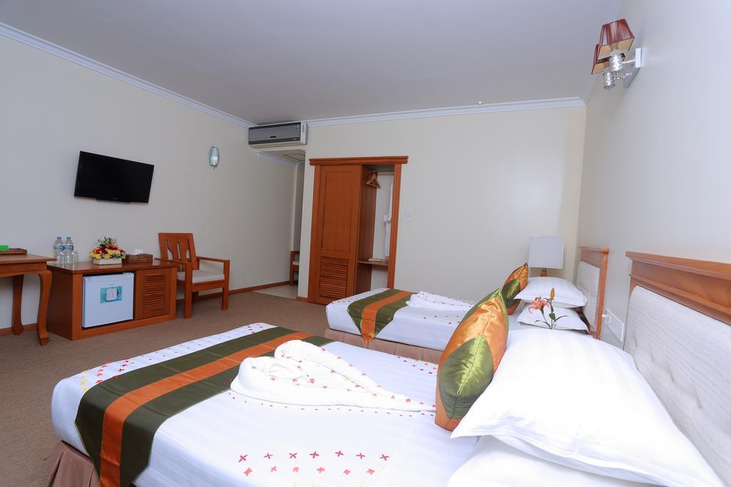 Apex Hotel Naypyidaw Szoba fotó